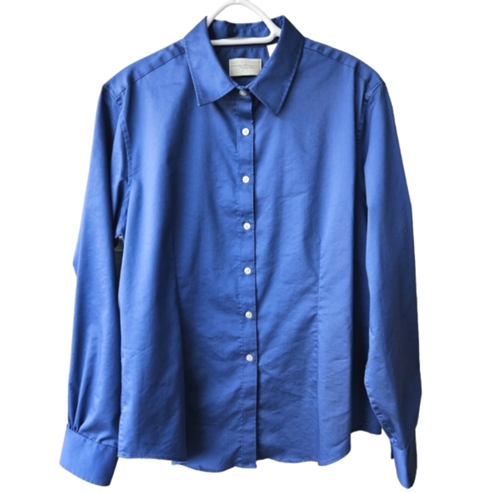 Van Heusen tailored blue button down shirt blouse cotton blend long sleeve L